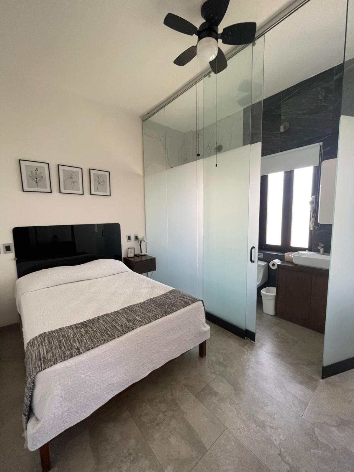 La Casa Mia Leon Hotel Eksteriør billede